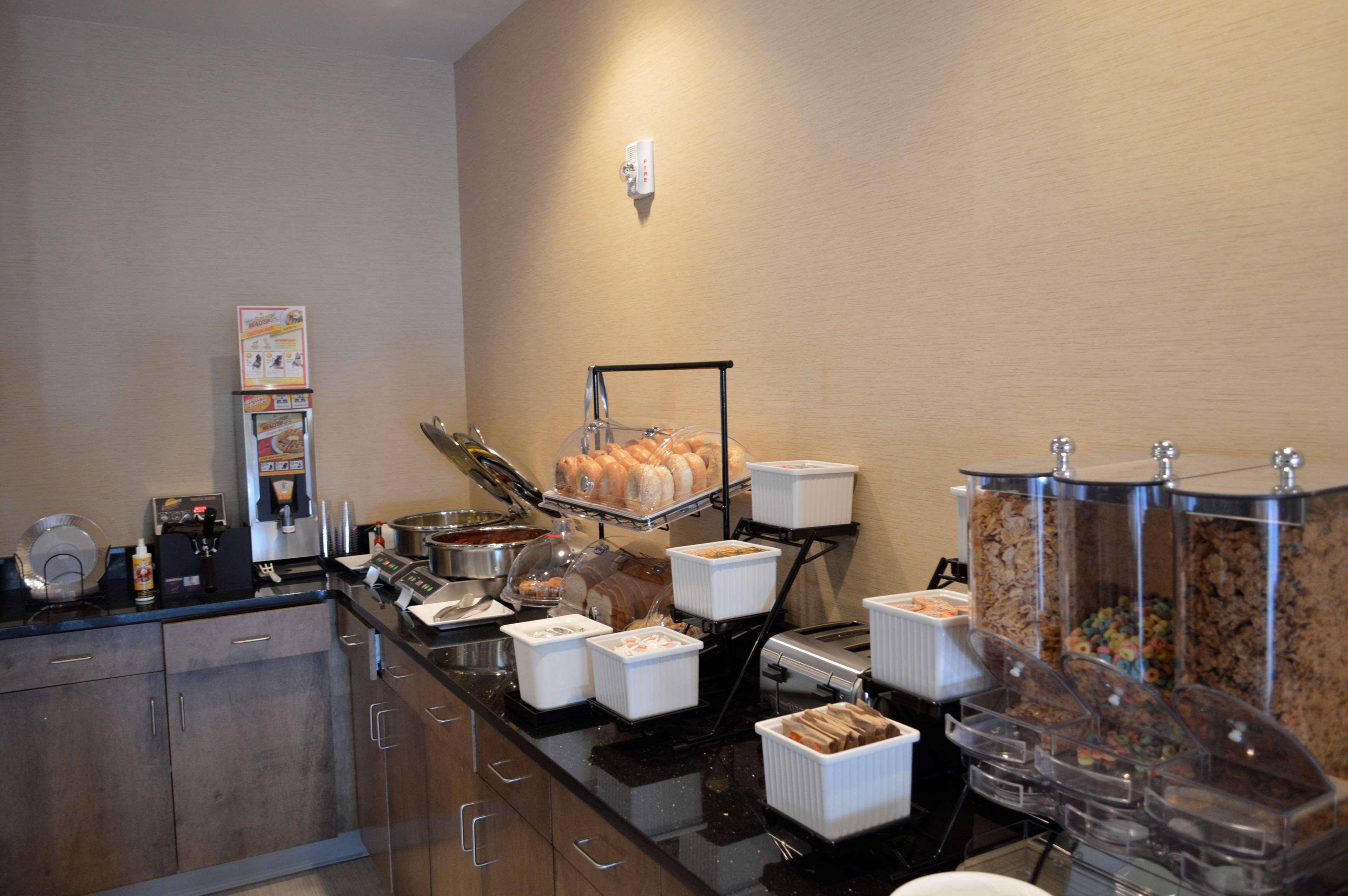 Best Western Plus Atrium Inn & Suites Clarksville Luaran gambar